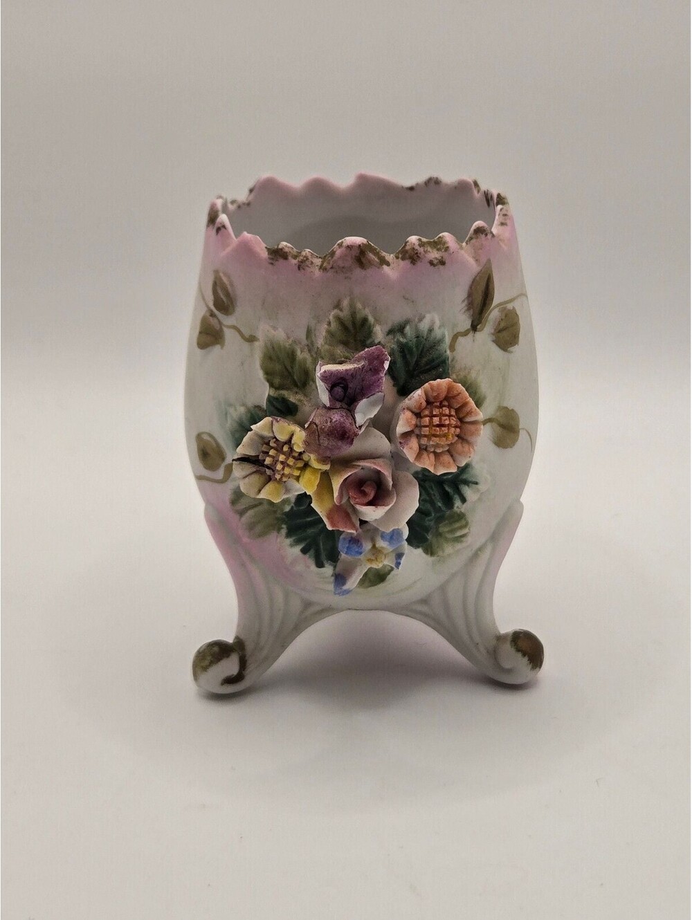 Vintage Lefton Porcelain Footed Cracked Egg Vase AS IS